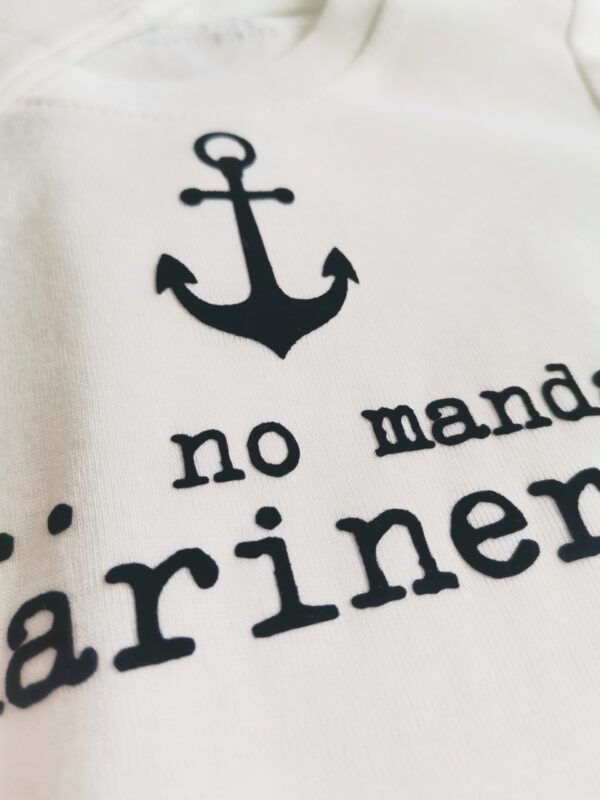 Camiseta donde no hay patrón...¿no manda...marinero/marinera? - Imagen 4